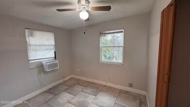 1245 W 30th St in Jacksonville, FL - Building Photo - Building Photo