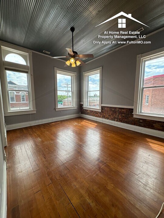 510 Nichols St in Fulton, MO - Building Photo