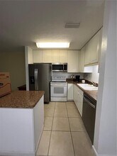 2836 SW 14th Dr in Gainesville, FL - Building Photo - Building Photo