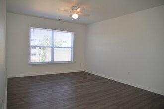 34 North Apartments in Indianapolis, IN - Building Photo - Building Photo