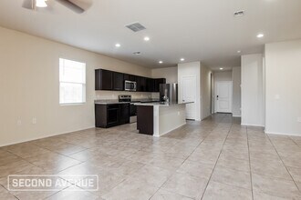 18349 W Faye Way in Surprise, AZ - Building Photo - Building Photo