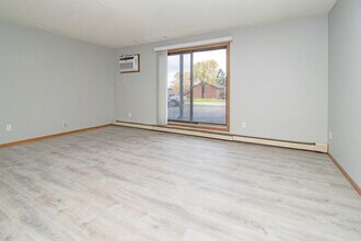 Black Forest Apartments in Sauk Rapids, MN - Building Photo - Building Photo