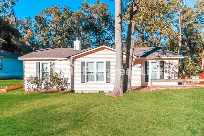 property at 1028 Thurmond St