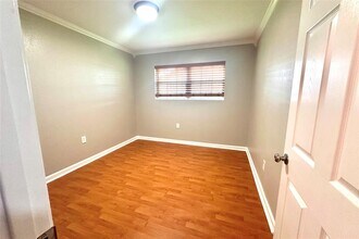 18203 Kings Row in Houston, TX - Building Photo - Building Photo