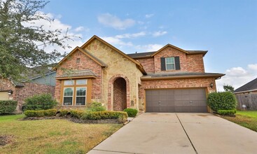 9 Fountain Bend Ln in Richmond, TX - Building Photo - Building Photo