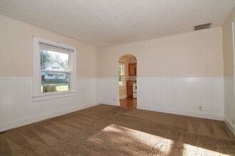 1051 E Edwards Ave in Indianapolis, IN - Building Photo - Building Photo