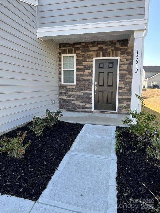 15512 Capps Rd in Charlotte, NC - Building Photo - Building Photo