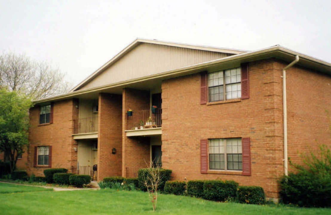 Trotwood Villa Apartments in Trotwood, OH - Building Photo