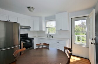 261 East Ave in Norwalk, CT - Building Photo - Building Photo