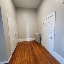 92.5 Maple St in Northampton, MA - Building Photo - Building Photo