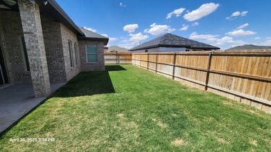 1104 Osprey Dr in Midland, TX - Building Photo - Building Photo