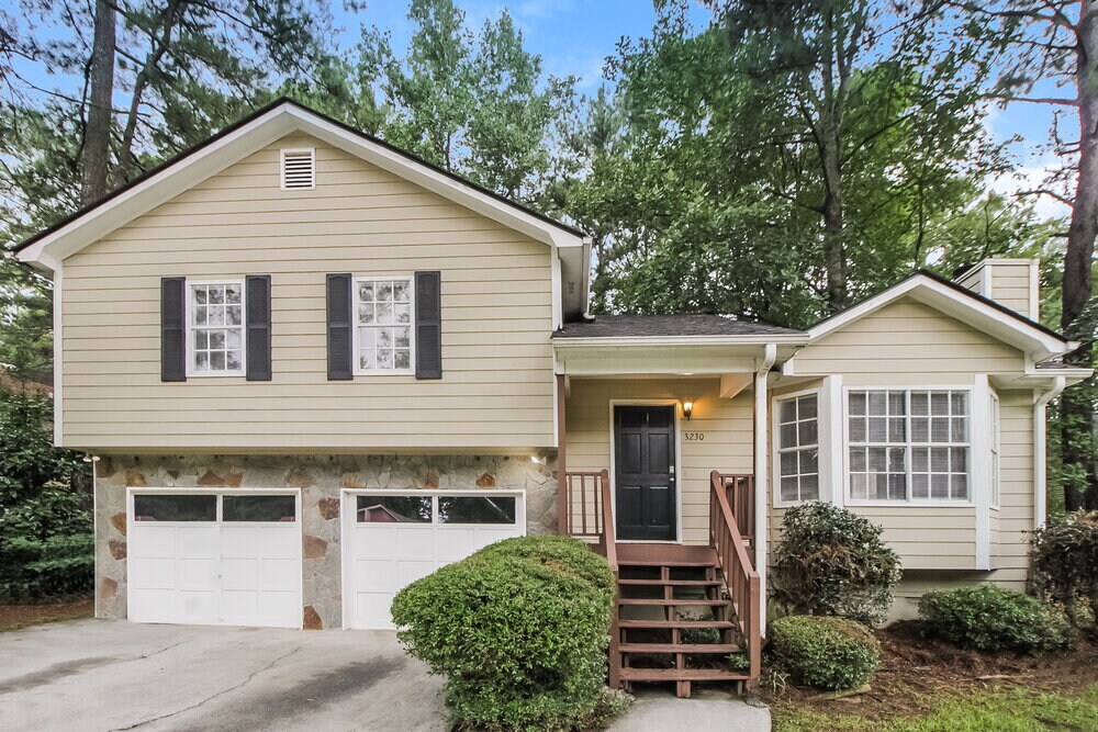 3230 Westview Terrace in Powder Springs, GA - Building Photo