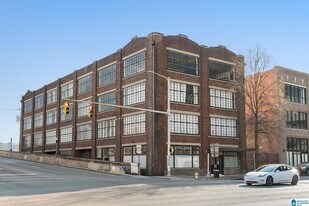 2329 1st Ave N, Unit 403 in Birmingham, AL - Building Photo