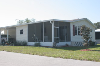 Imperial Oaks in New Port Richey, FL - Building Photo - Building Photo