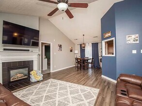 2447 Brierbrook Ln in Knoxville, TN - Building Photo - Building Photo