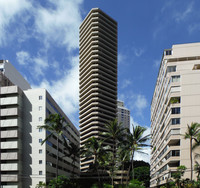 Waikiki Marina Towers in Honolulu, HI - Foto de edificio - Building Photo