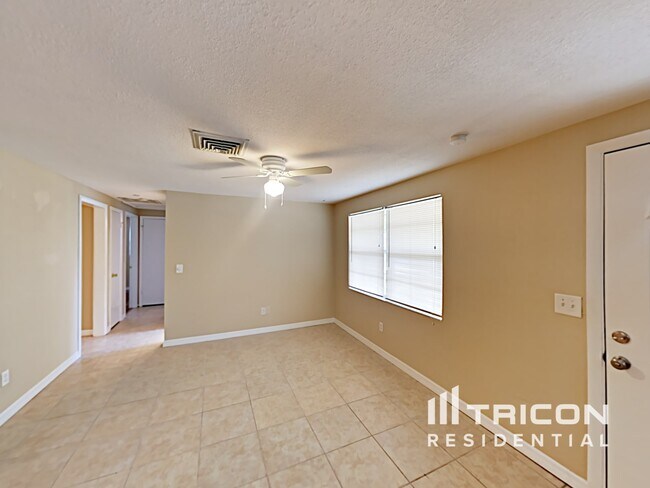 5912 92nd Ave N in Pinellas Park, FL - Building Photo - Building Photo