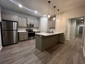 9804 Avenue U in Lubbock, TX - Building Photo - Building Photo