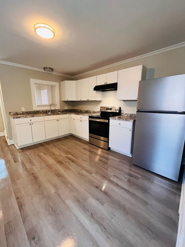 property at 3261 University Pkwy