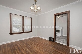 2517 Montebello Rd in Toledo, OH - Building Photo - Building Photo