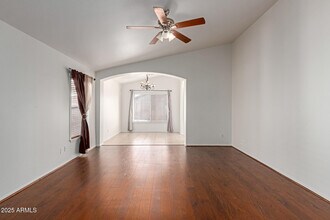 11339 W Madisen Ellise Dr in Surprise, AZ - Building Photo - Building Photo