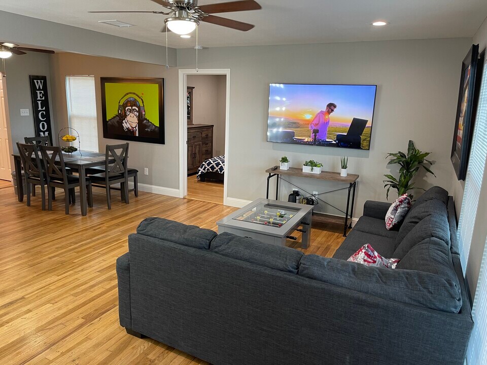 3222 Inwood Rd in Dallas, TX - Building Photo