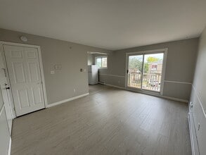 168 Leslie St in Moncton, NB - Building Photo - Building Photo