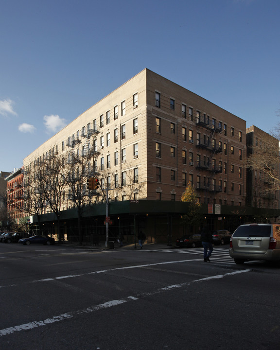 2753 Frederick Douglass Blvd in New York, NY - Building Photo