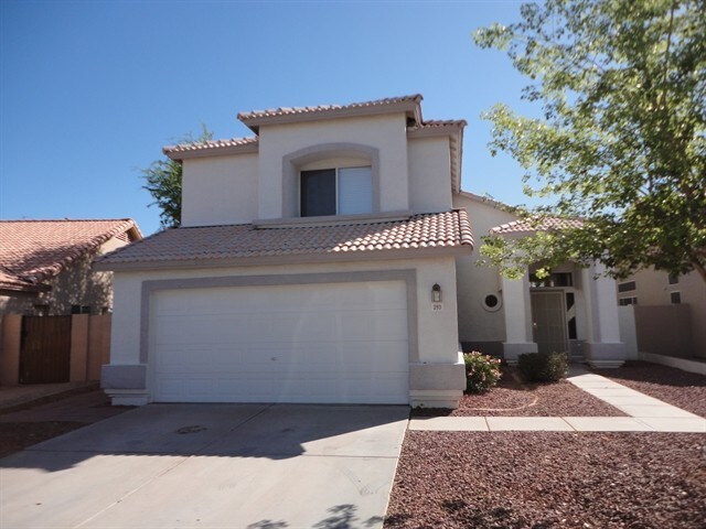 293 N Slate St in Gilbert, AZ - Building Photo