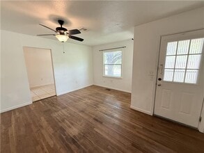 1004 S 3rd St in Copperas Cove, TX - Building Photo - Building Photo
