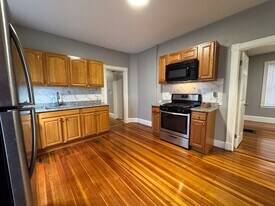 12 Dalrymple St in Boston, MA - Building Photo