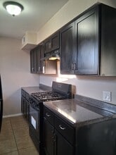 6917 Alto Rey Ave Apt B, Unit B in El Paso, TX - Foto de edificio - Building Photo