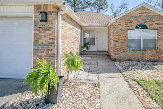 property at 991 Southern Oaks Ct