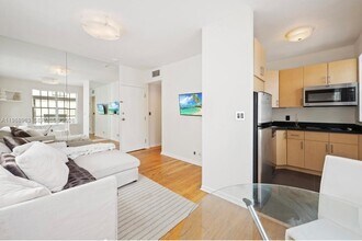 605 Euclid Ave in Miami Beach, FL - Building Photo - Building Photo