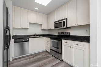 444 Francisco St in San Francisco, CA - Building Photo - Building Photo