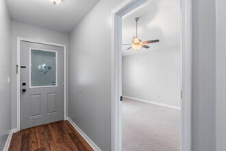 1911 Summer Hills Ln in Fort Walton Beach, FL - Building Photo - Building Photo