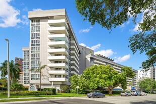 470 3rd St S in St. Petersburg, FL - Building Photo