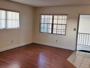 2887 S Osceola Ave in Orlando, FL - Building Photo - Building Photo