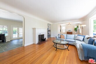 5454 Agnes Ave in Los Angeles, CA - Building Photo - Building Photo
