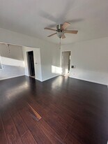 4533 Idaho St in San Diego, CA - Building Photo