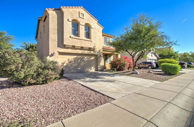 property at 17762 W Hearn Rd