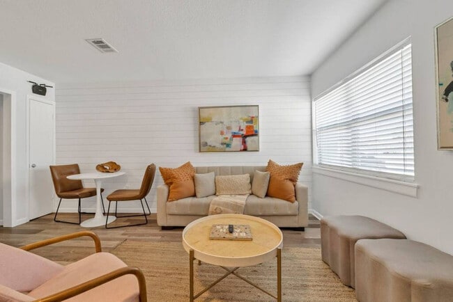 302 Santa Rosa Blvd, Unit SI ID1501994P in Fort Walton Beach, FL - Building Photo - Building Photo