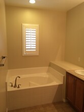 28535 Herrera St in Santa Clarita, CA - Building Photo - Building Photo