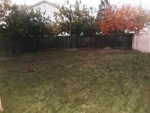 3968 Colma Ave in Merced, CA - Building Photo - Building Photo