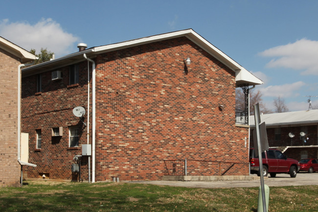 4313 Norbrook Dr in Louisville, KY - Building Photo - Building Photo