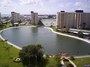 4575 Cove Cir in Madeira Beach, FL - Building Photo - Building Photo