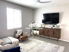 4274 E Bethena St in Gilbert, AZ - Building Photo - Building Photo