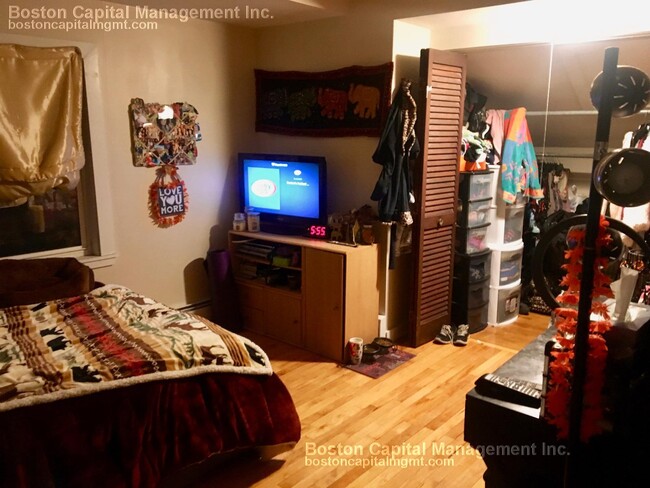 42 Sewall St, Unit 3