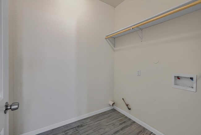 property at 17 Edgewater Dr
