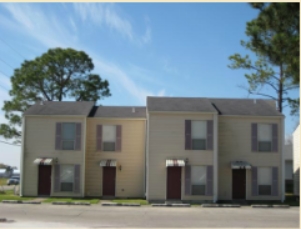 Jefferson Terrace Townhomes in New Iberia, LA - Building Photo